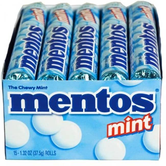 (S1-10) Mentos Mint Roll 1.32 oz Roll 15 units